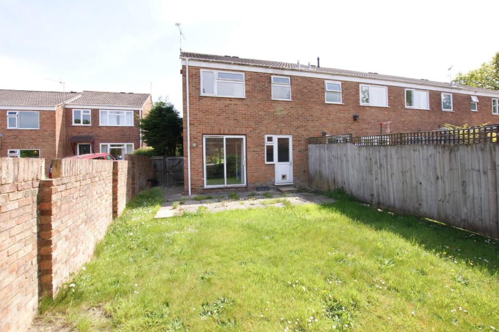 Main image of property: Kiln Close, Corfe Mullen, Wimborne, Dorset, BH21