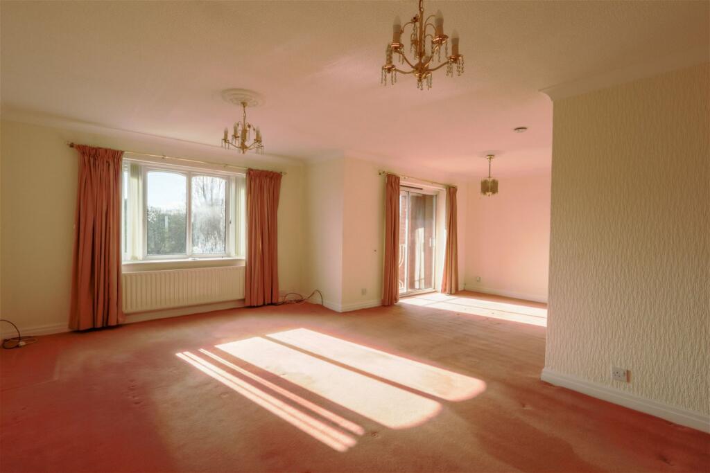 3 bedroom flat for sale in Granville Court, Albert Road, Southport, PR9