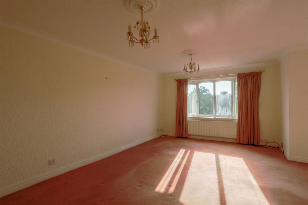 3 bedroom flat for sale in Granville Court, Albert Road, Southport, PR9