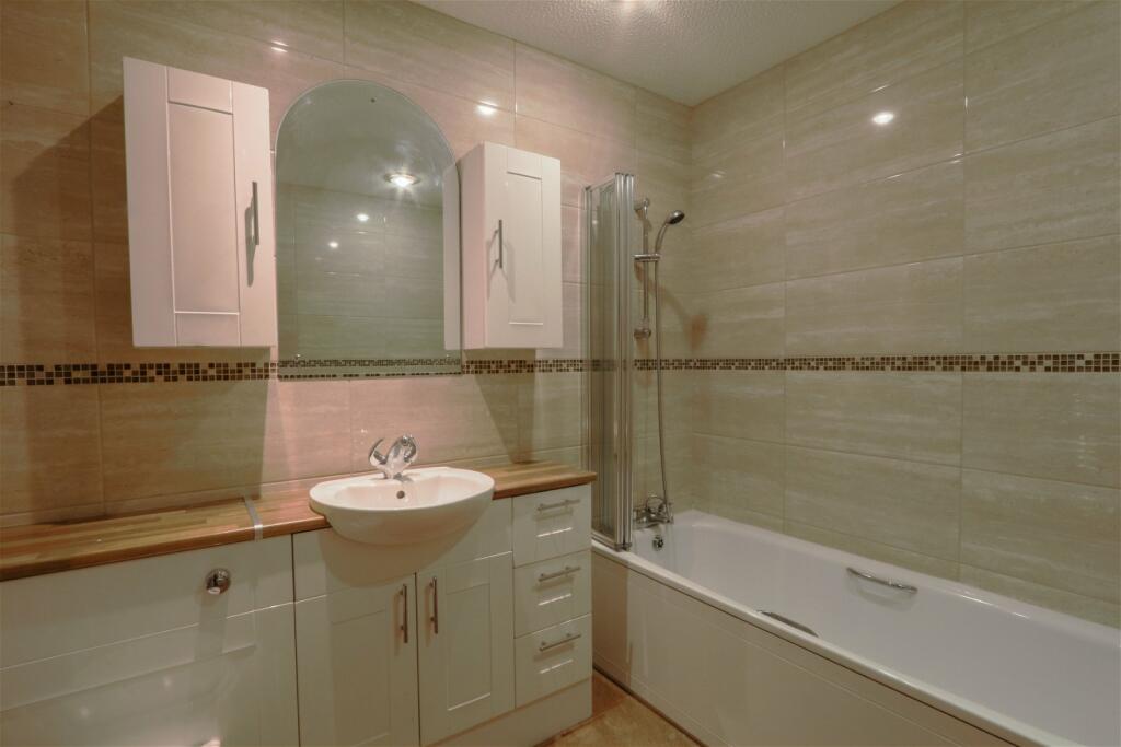 3 bedroom flat for sale in Granville Court, Albert Road, Southport, PR9