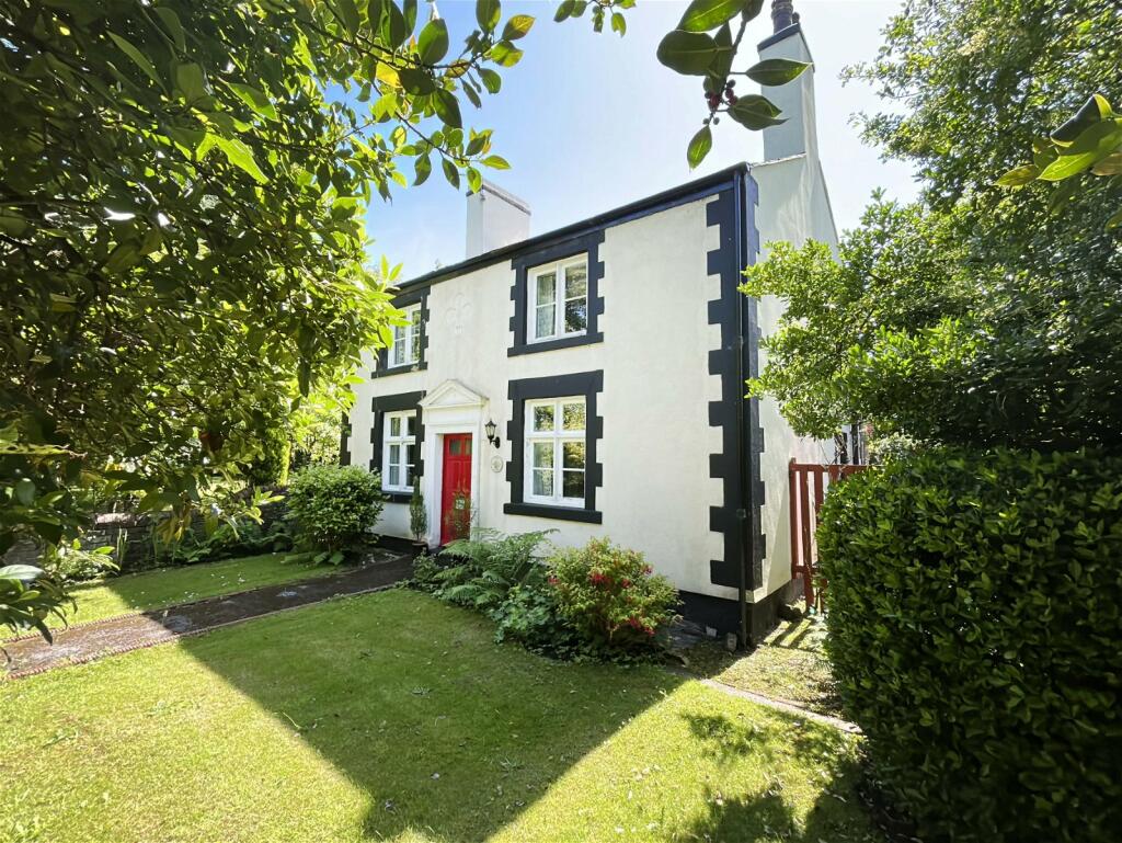 4 bedroom detached house for sale in Pinfold Lane, Scarisbrick