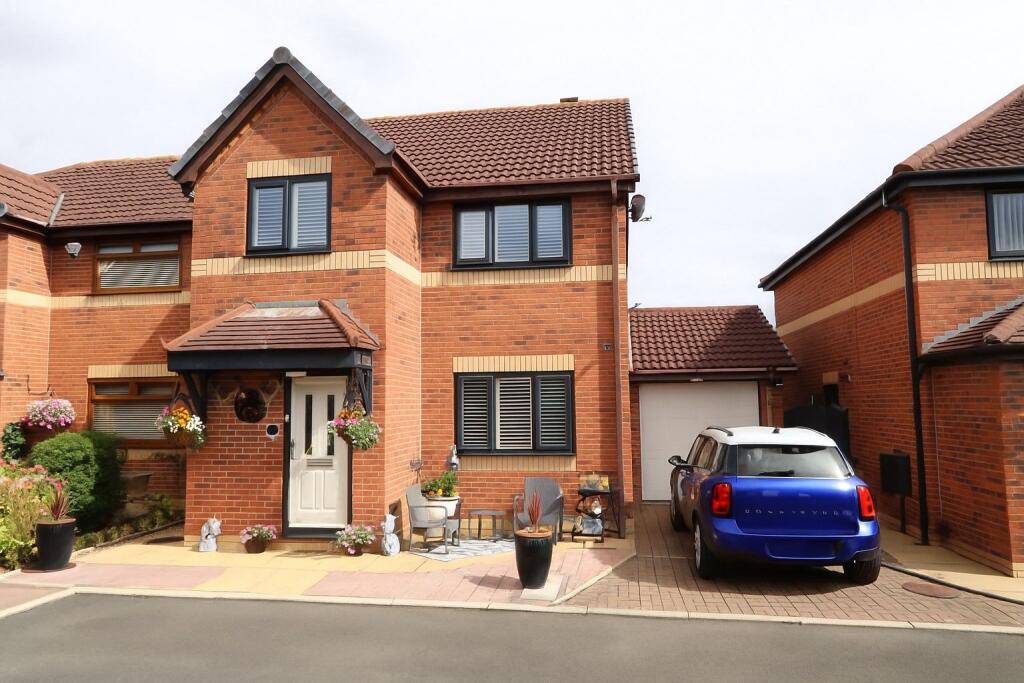 Main image of property: Neales Fold, Crossens, Southport, PR9