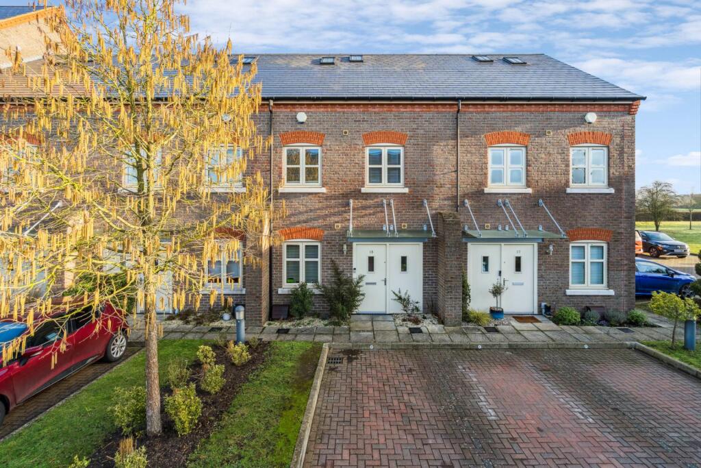 Main image of property: Dixons Wharf, Wilstone