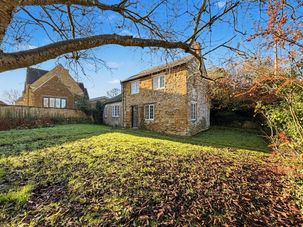 Main image of property: Main Street, Whilton, Daventry, Northamptonshire, NN11 2NN