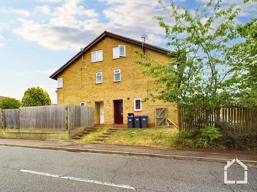 Main image of property: Studley Knapp, Walnut Tree, MK7