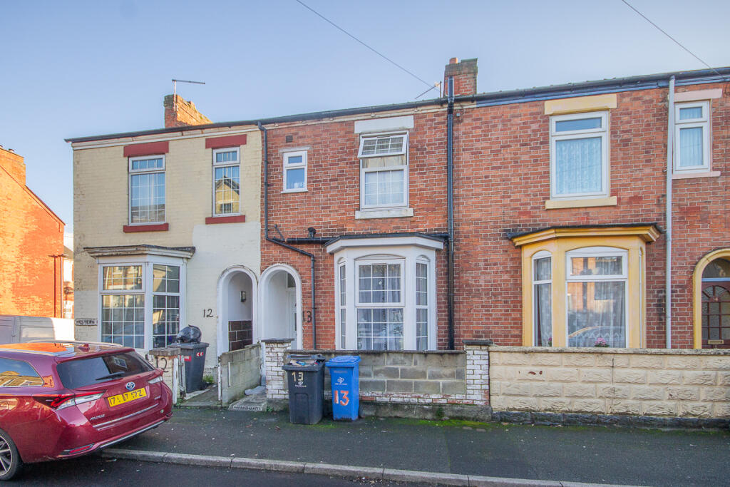 3 bedroom terraced house for sale in Western Road, Derby, DE23