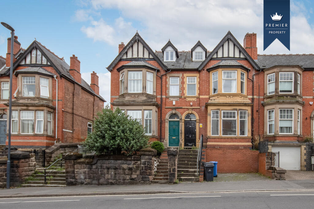 4 bedroom terraced house for sale in Burton Road, Derby, DE23