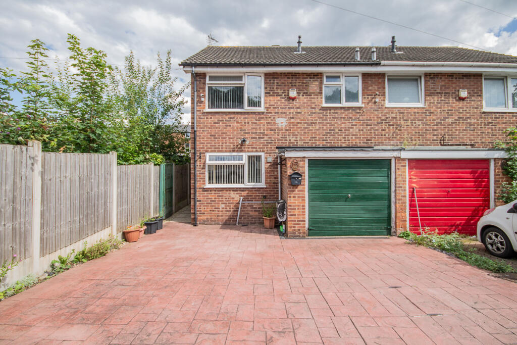 3 bedroom semidetached house for sale in Haddon Street, Derby, DE23