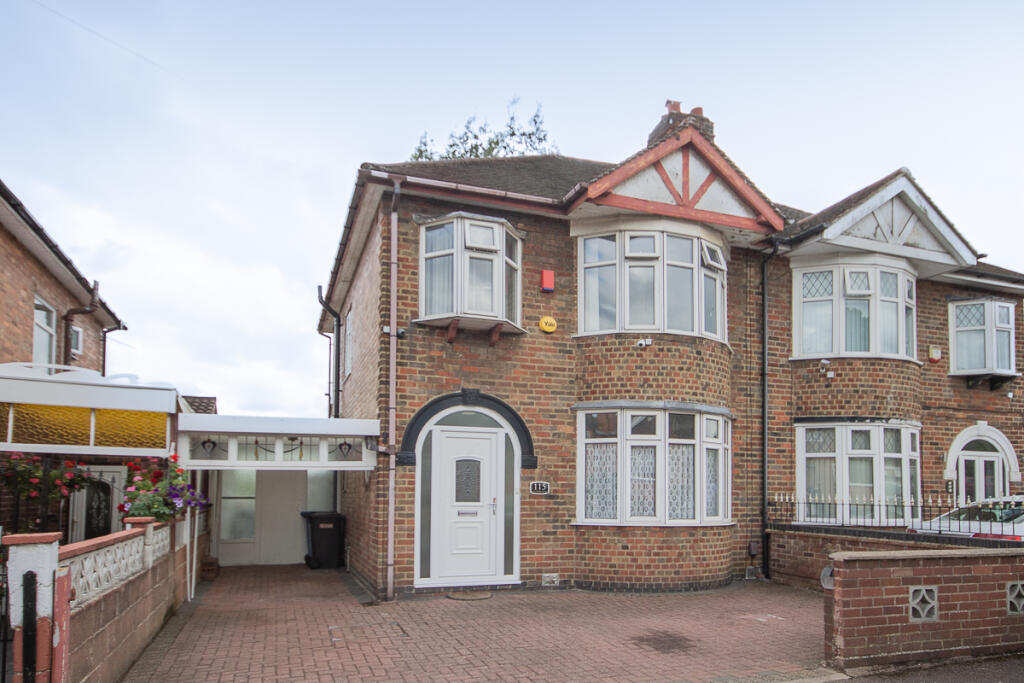 3 bedroom semidetached house for sale in St Chads Road, Derby, DE23