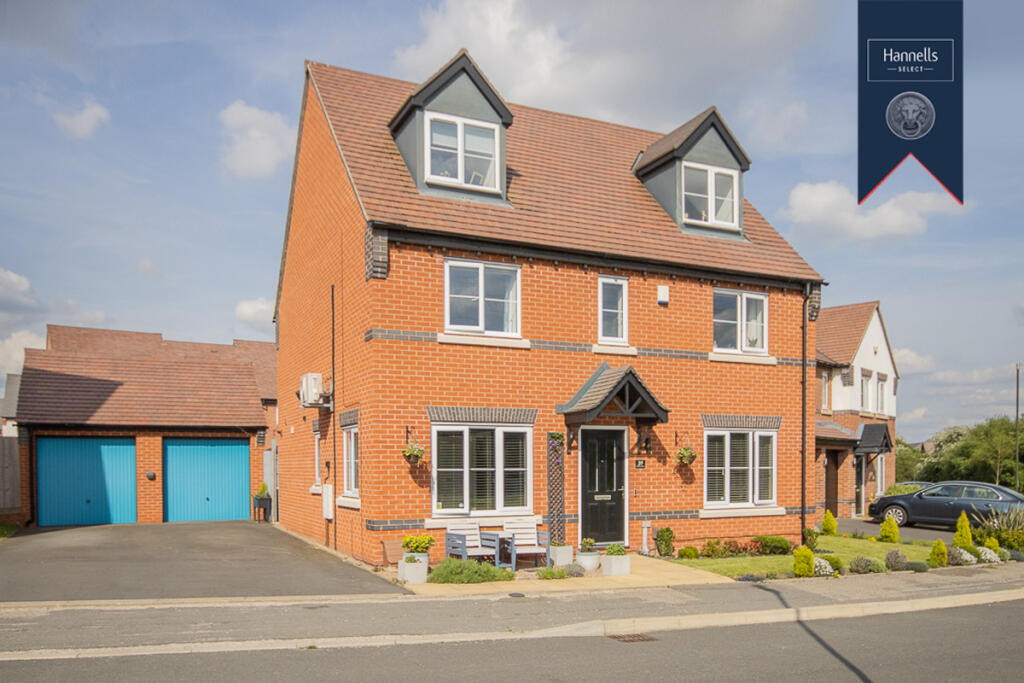 5 bedroom detached house for sale in Stafford Drive, Littleover, DE23