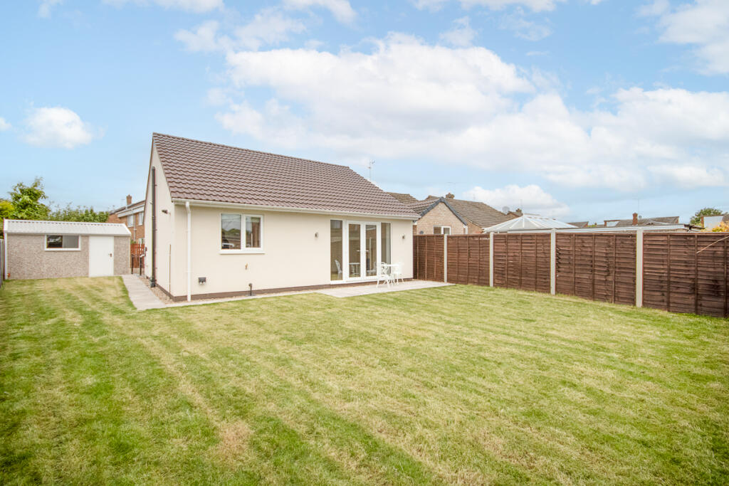 Additional image 4 of Tay Close, Stenson Fields