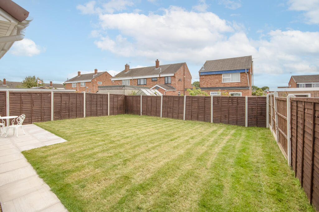 Additional image 6 of Tay Close, Stenson Fields