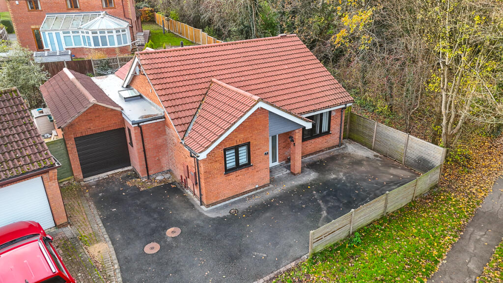 Main image of property: Shearwater Close, Littleover
