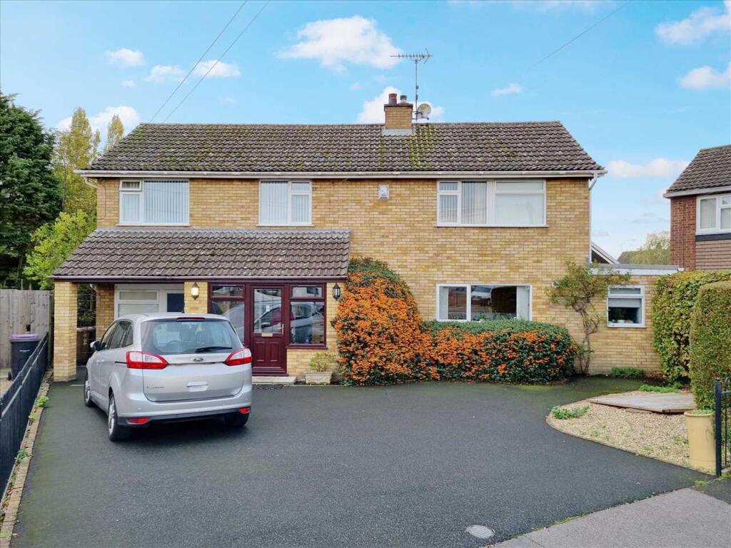 Main image of property: Meadowfield, Sleaford
