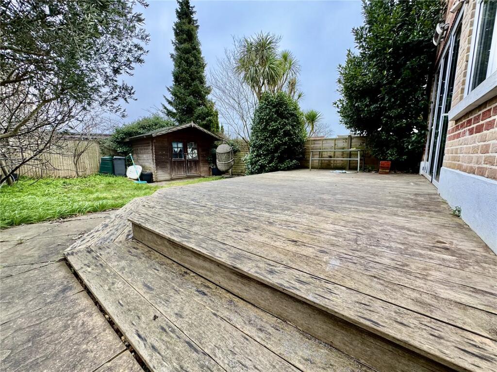 Additional property image - Alumhurst Road, Bournemouth, BH4