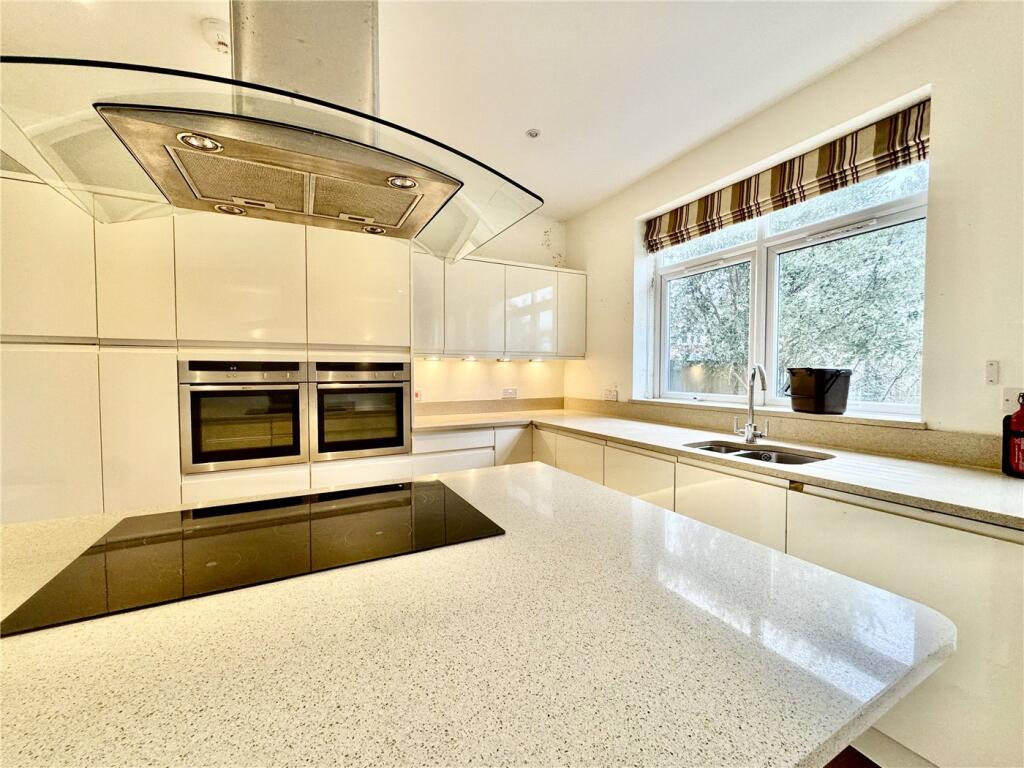Additional property image - Alumhurst Road, Bournemouth, BH4