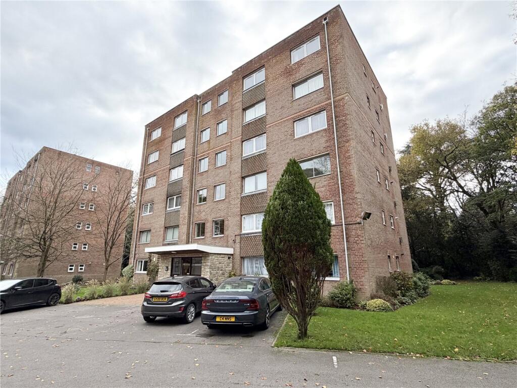 Main image of property: The Avenue, Poole, Dorset, BH13