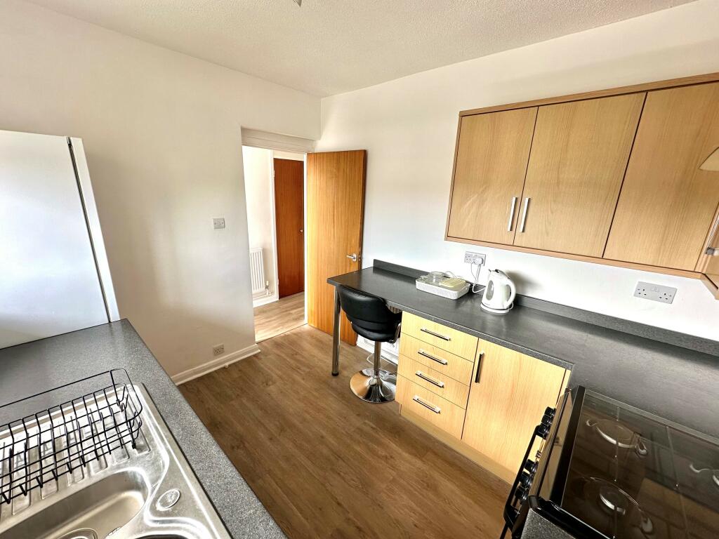 1 bedroom flat for rent in Brackley Road, Beckenham, BR3