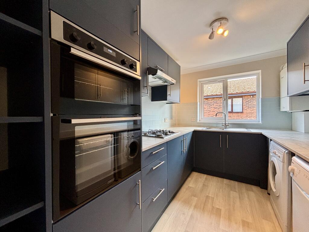 Main image of property: Glenbryne Lodge, Albemarle Road, Beckenham, BR3