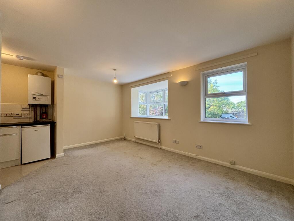 Main image of property: Avenue Road, SE20