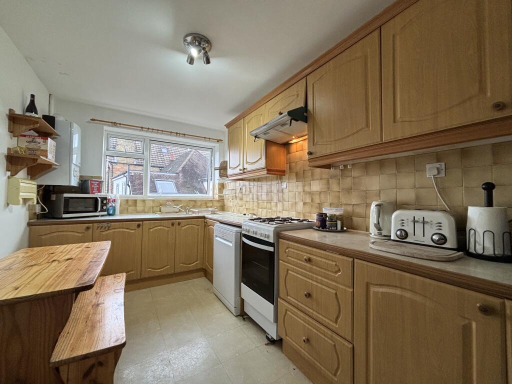 Main image of property: Crescent Court, BR3