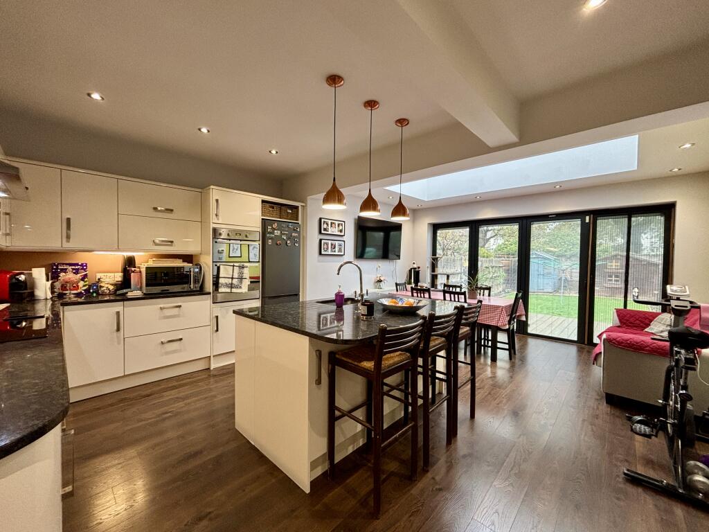 Main image of property: Ravenscroft Road, Beckenham, BR3