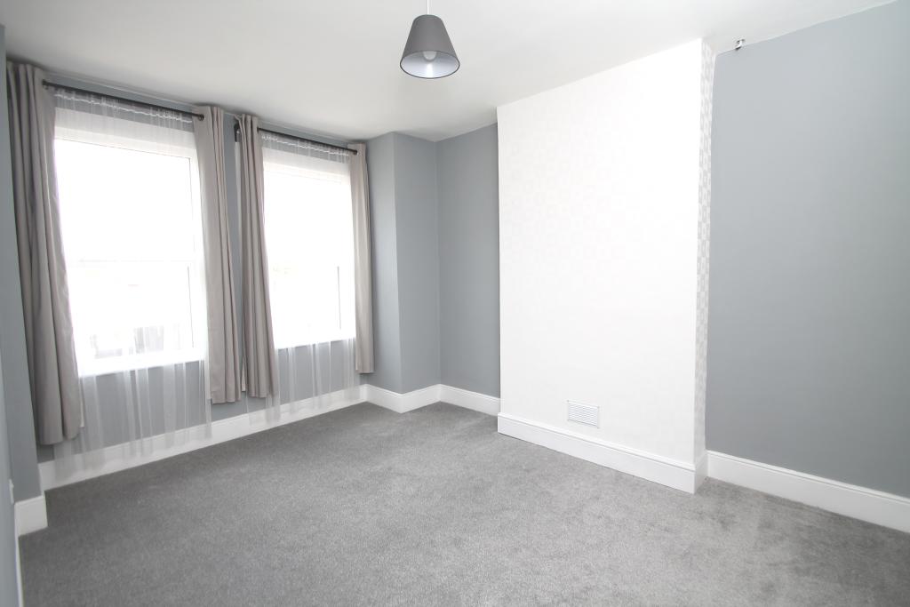 2 bedroom flat for rent in Zero Deposit Option, Ravenscroft Road, BR3