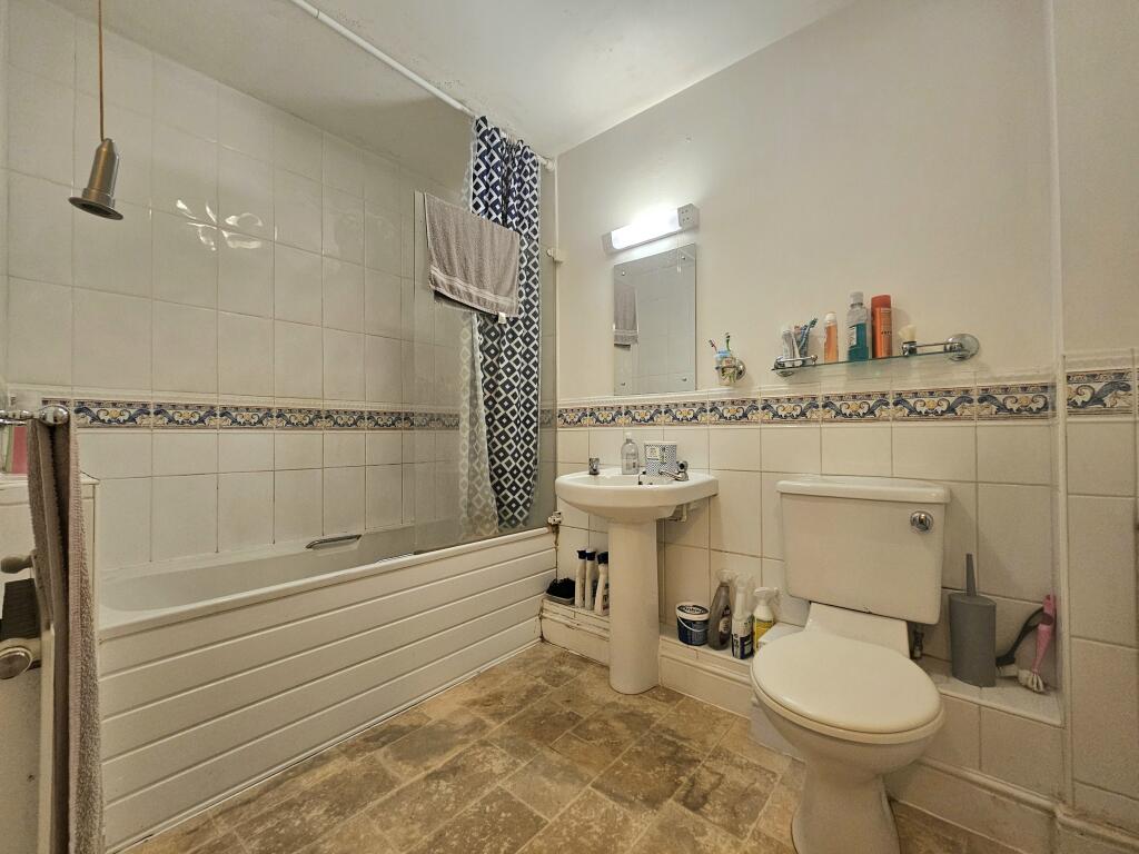 Additional property image - Gainsborough Court, Homesdale Road, Bromley, BR2