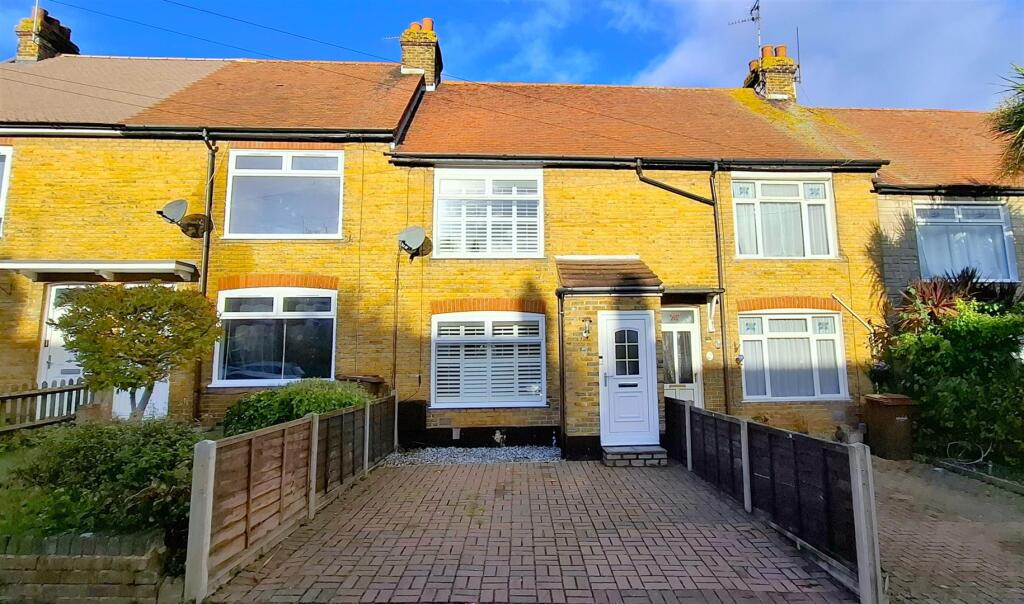 Main image of property: Holding Street, Rainham