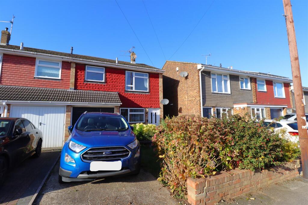 Main image of property: Langdale Close, Rainham