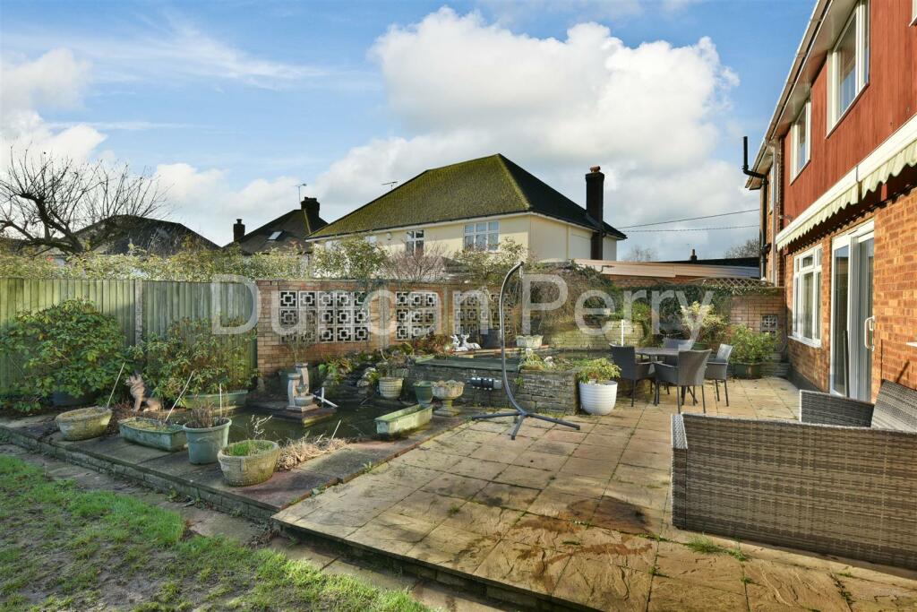 Additional property image - Bulls Lane, Welham Green