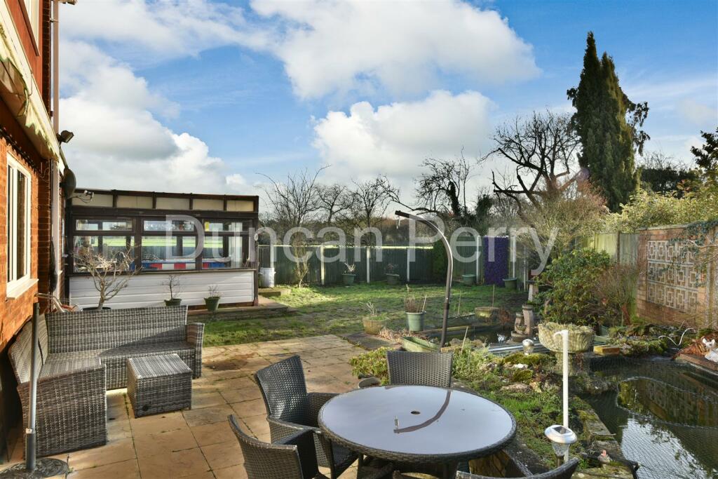 Additional property image - Bulls Lane, Welham Green