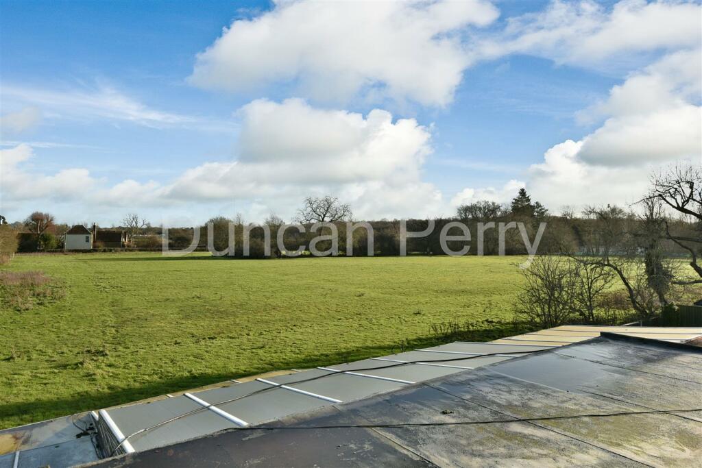 Additional property image - Bulls Lane, Welham Green