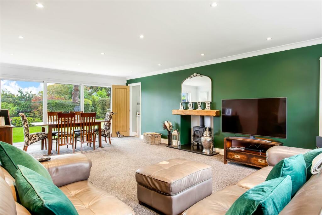 Additional property image - Ramsey Close, Brookmans Park, Herts