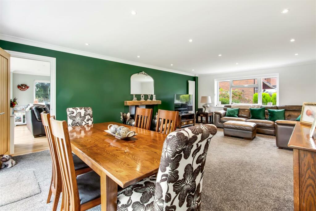 Additional property image - Ramsey Close, Brookmans Park, Herts