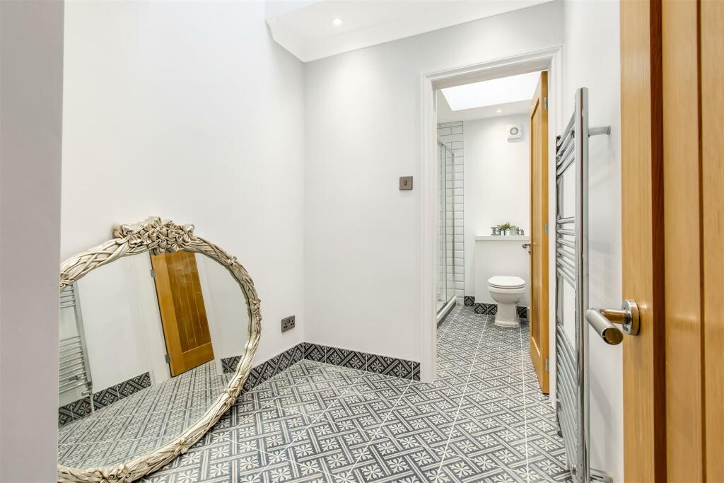 Additional property image - Ramsey Close, Brookmans Park, Herts
