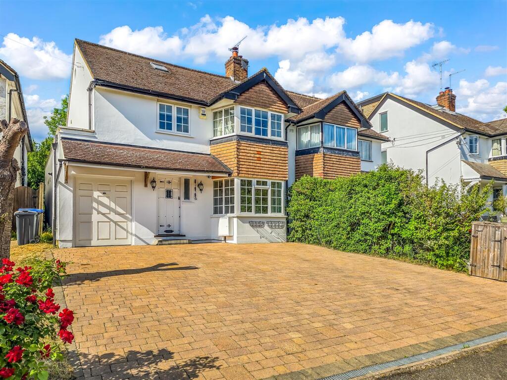 Main image of property: The Grove, Brookmans Park