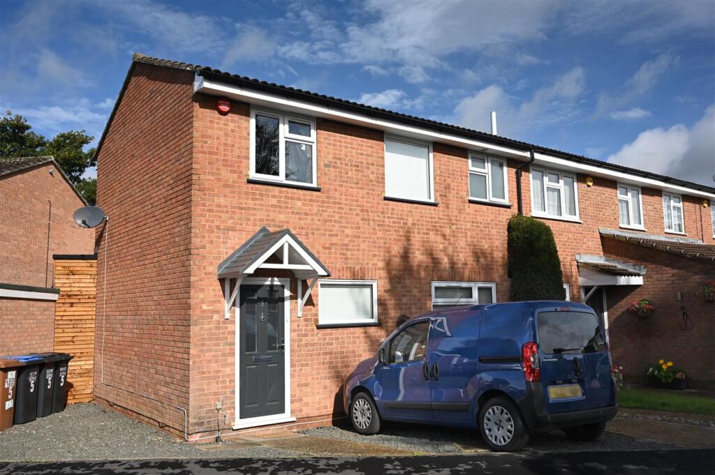 Main image of property: Booths Close, Welham Green