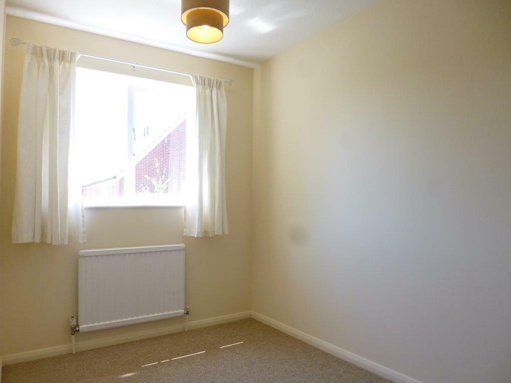 Additional property image - Vincenzo Close, Welham Green