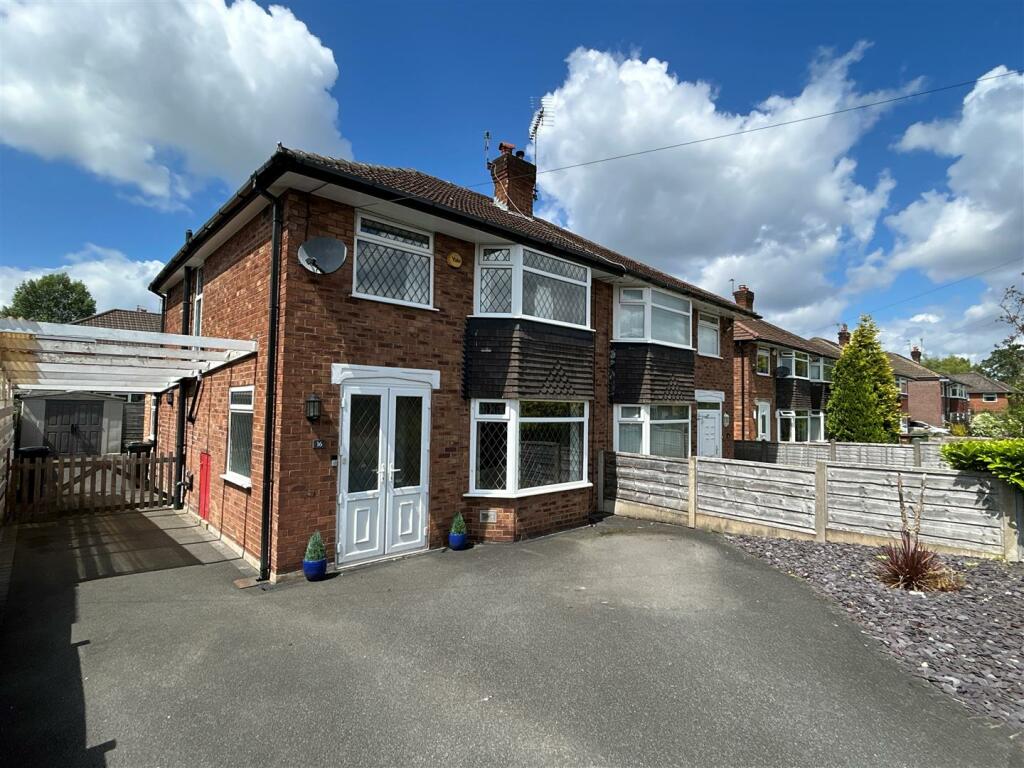 3 bedroom semidetached house for sale in Cornwall Road, Heald Green, SK8