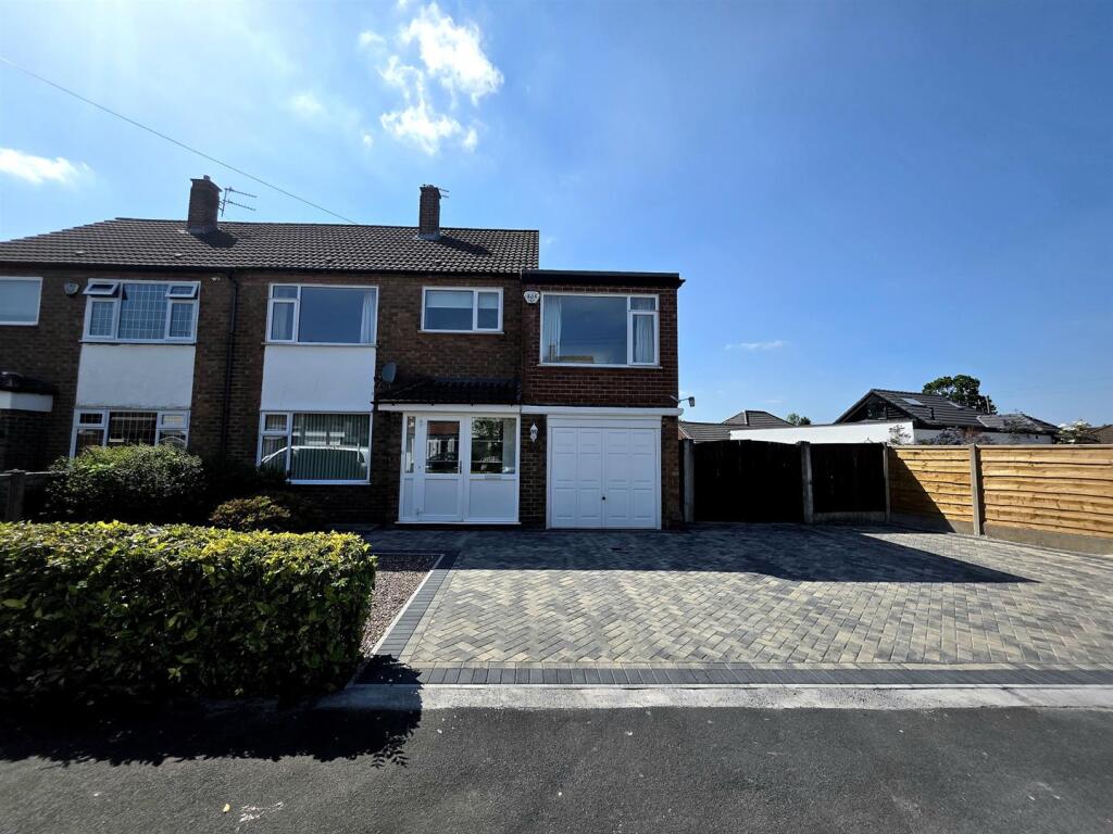 Main image of property: Bruntwood Avenue, Heald Green