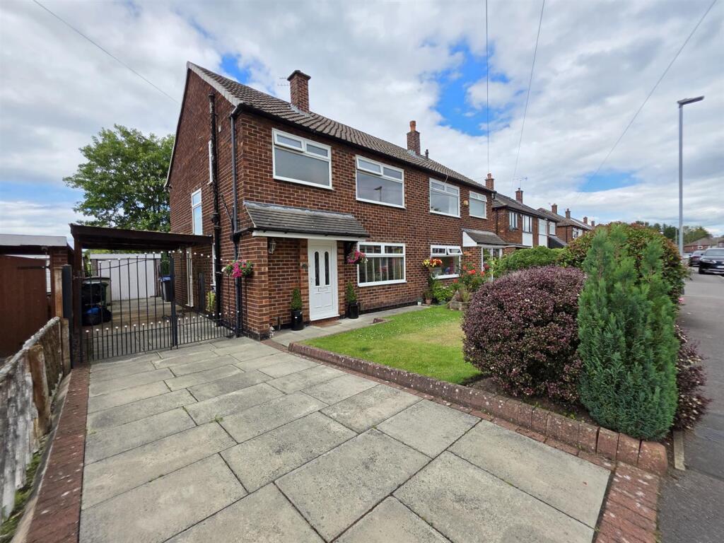 Main image of property: Paulden Avenue, Baguley