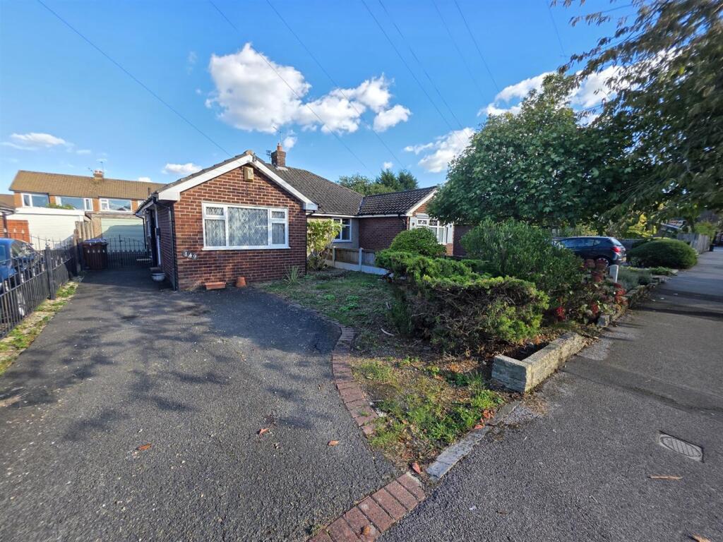 Main image of property: Queensway, Heald Green