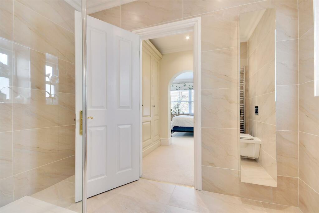 Additional property image - Priests Lane, Shenfield, Brentwood