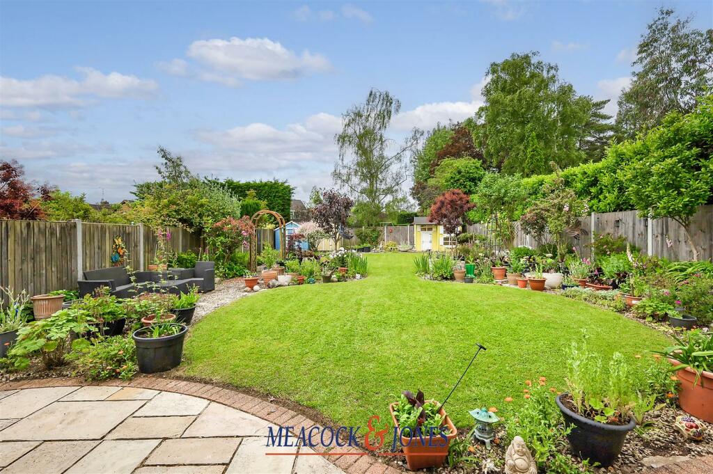 Additional property image - Heronway, Hutton Mount, Brentwood