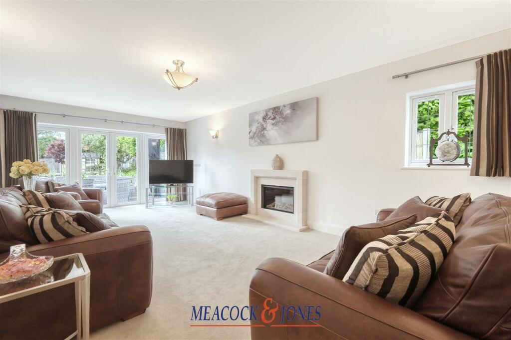 Additional property image - Heronway, Hutton Mount, Brentwood