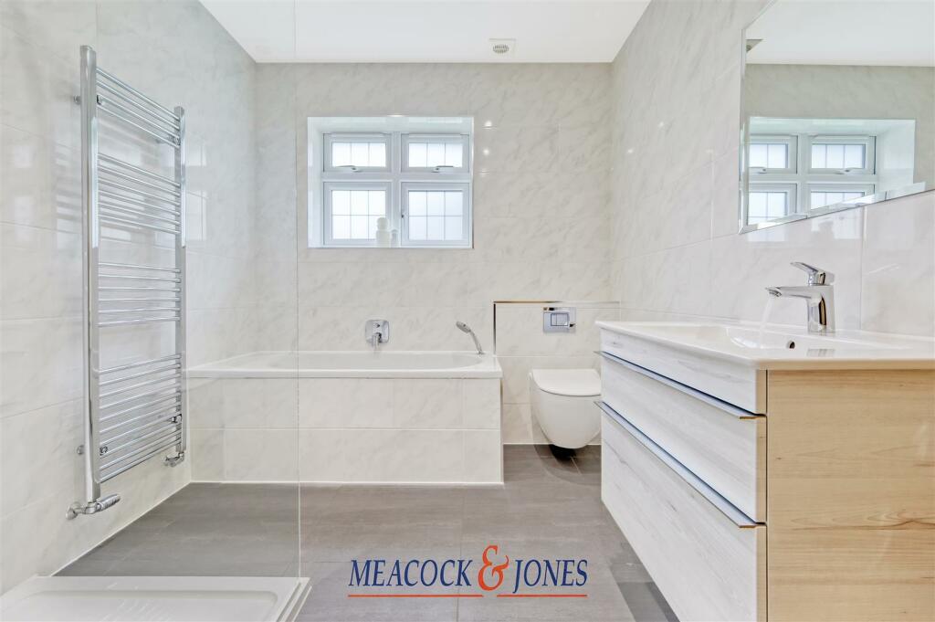 Additional property image - Heronway, Hutton Mount, Brentwood
