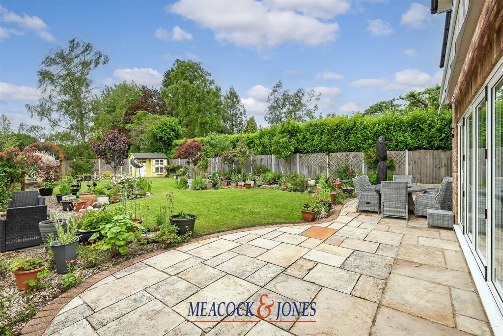 Additional property image - Heronway, Hutton Mount, Brentwood