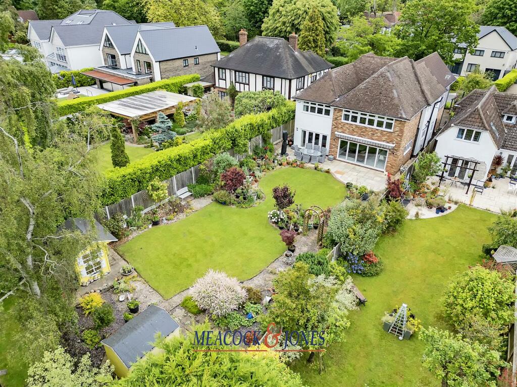 Additional property image - Heronway, Hutton Mount, Brentwood