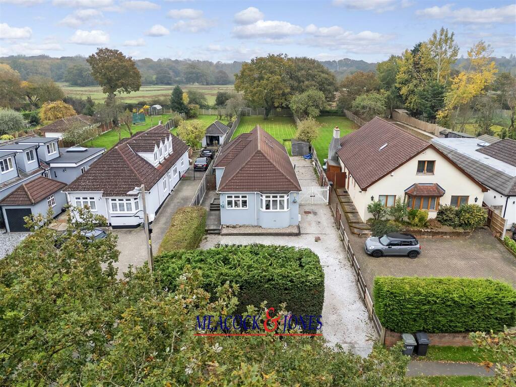 Additional property image - Chelmsford Road, Shenfield, Brentwood
